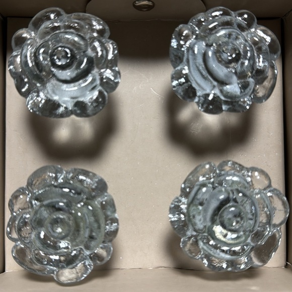 SET OF 4 DECORATIVE HANDCRAFTED IN INDIA GLASS DRAWER KNOBS - Picture 14 of 17